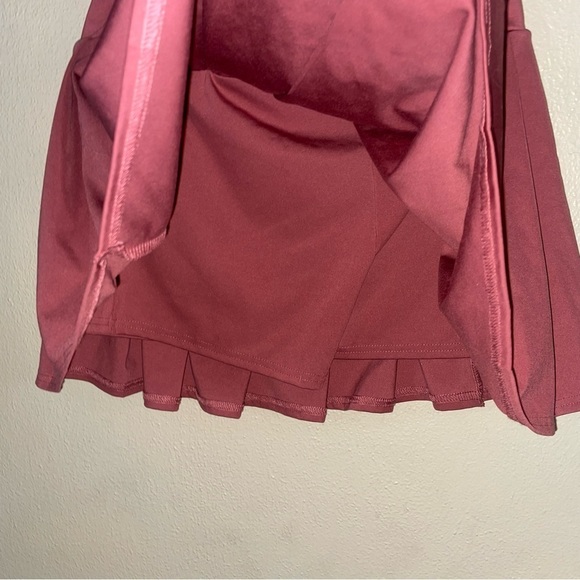 La Kottee Mauve Pleated Activewear Skort Size Small Preppy Workout Casual Fab - Picture 4 of 7
